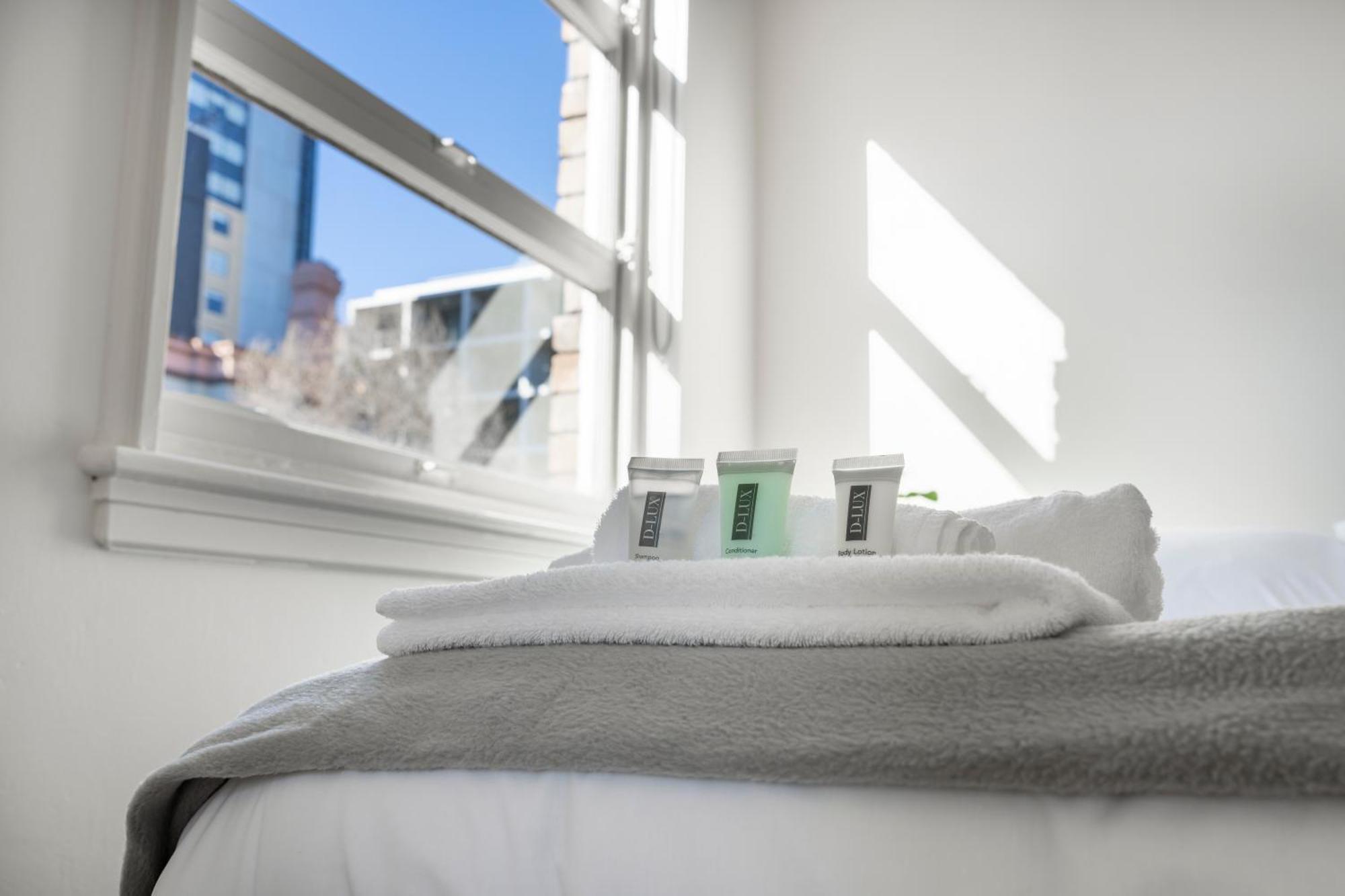 Camera Singola con Bagno in Comune
